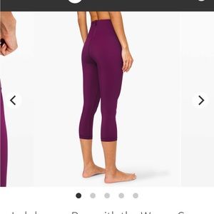 Lululemon RUN WITH THE WAVES CROP 21"
Marvel
Size: 4
